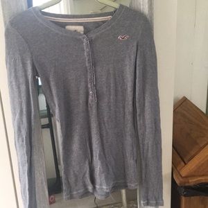 Gray Hollister shirt